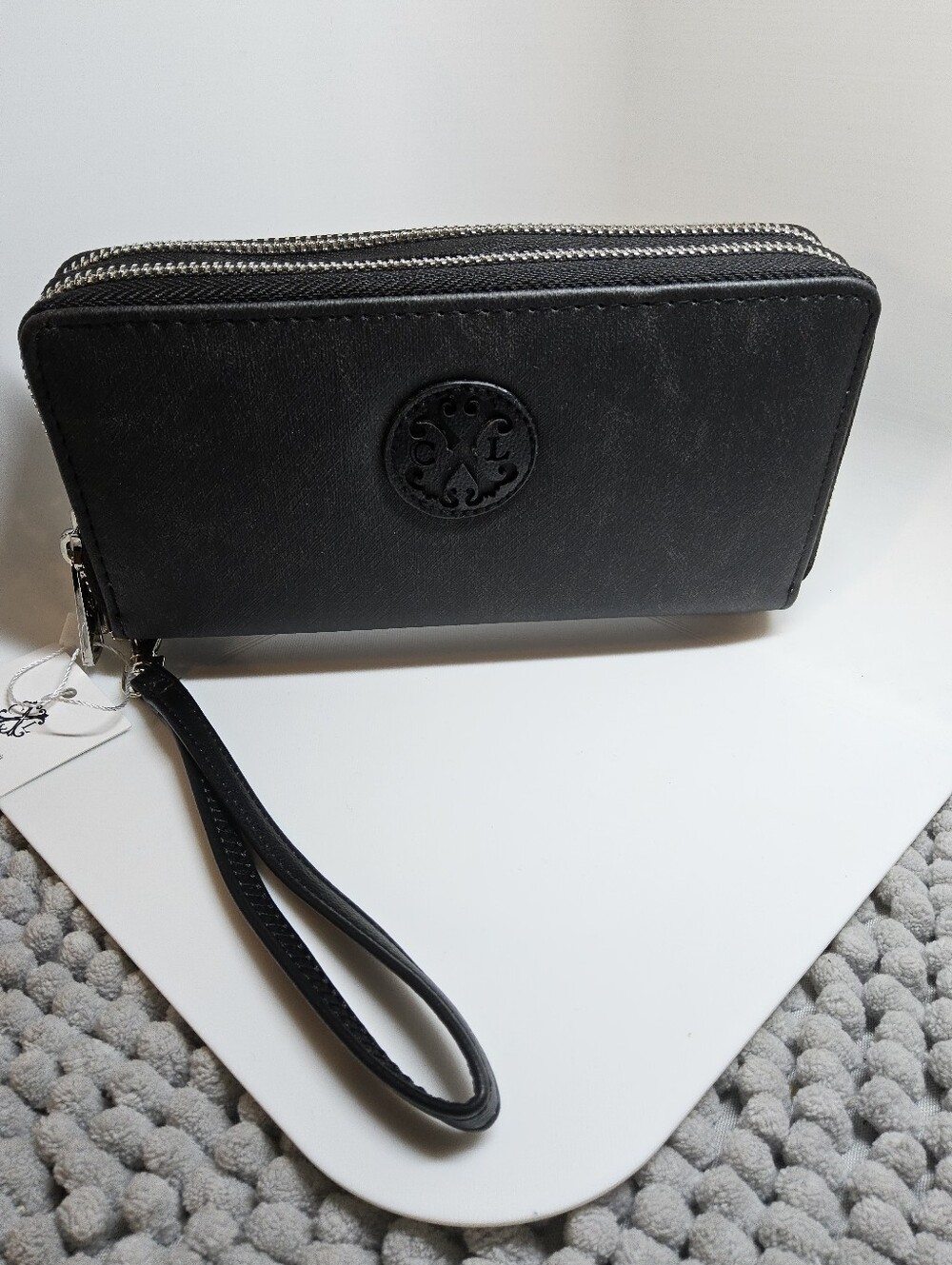 NWT Christian Lacroix Black Double Zipper Wristlet Wallet